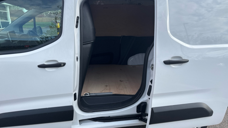 Citroen Berlingo M Diesel 1.5 BlueHDi 1000Kg Enterprise Ed 100ps 6 Speed S/S